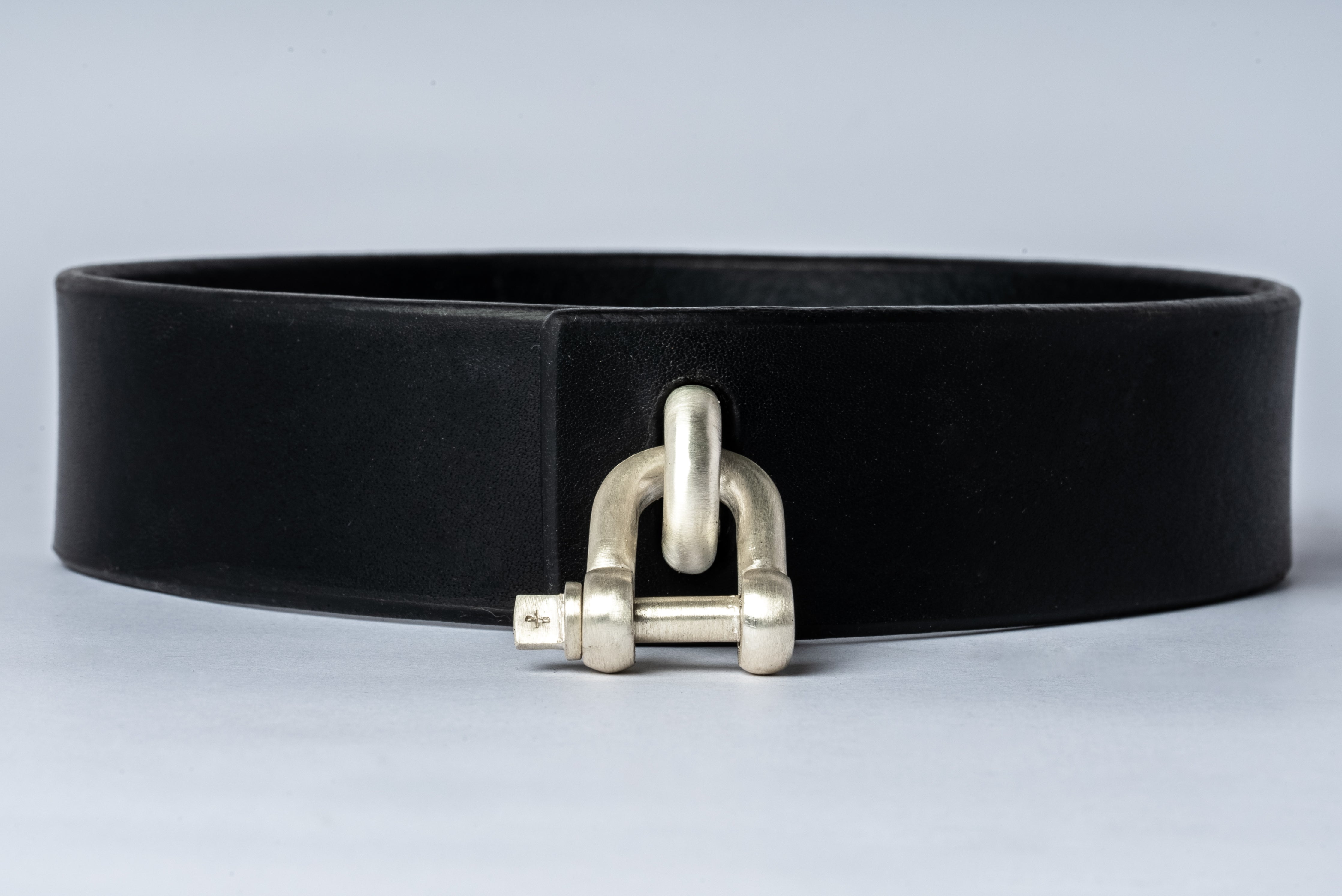 Leather Charm Choker (30mm, MA+BLK) – Parts of Four